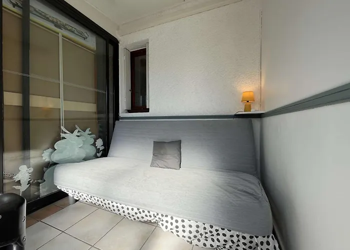 Pavillon Familial Avec Terrasse Proche Lagune - Ay090-091 شقة *